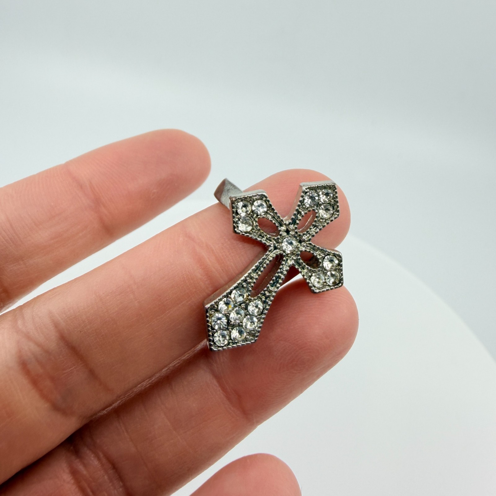 Vintage Silver Tone Rhinestone Cross Ring Y2K Gothic Crystal Statement Ring - Thumbnail 7