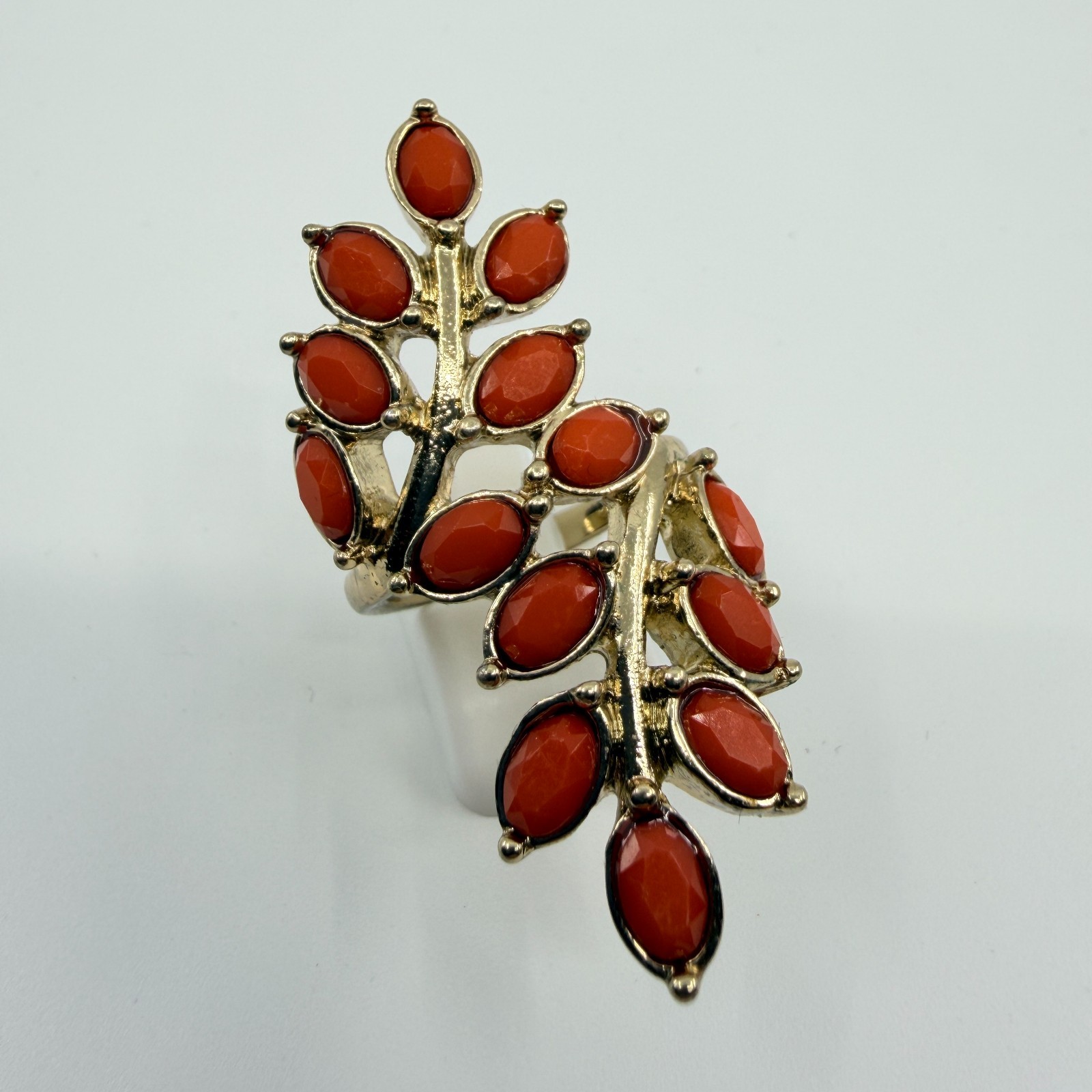 Vintage Faux Coral Marquise Leaf Branch Cluster Statement Ring Gold Tone Retro - Thumbnail 2