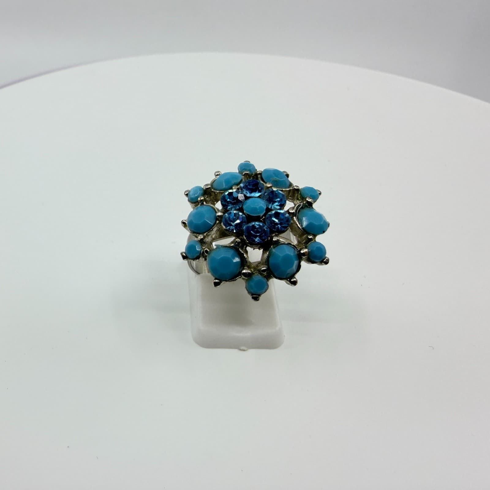 Vintage Blue Rhinestone Turquoise Tone Resin Cluster Statement Ring Silver Tone - Thumbnail 7