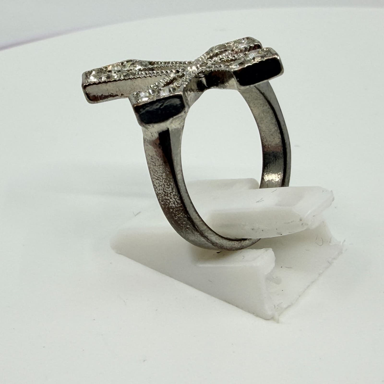 Vintage Silver Tone Rhinestone Cross Ring Y2K Gothic Crystal Statement Ring - Thumbnail 4