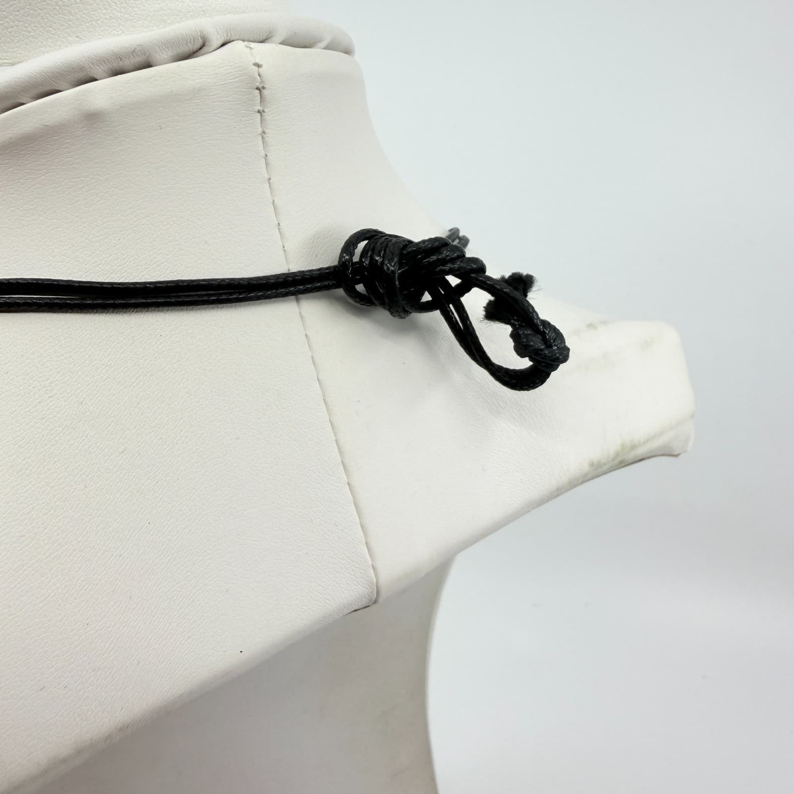 Vintage Green Serpentine Jade Carved Leaf Pendant Black Cord Statement Necklace - Thumbnail 6