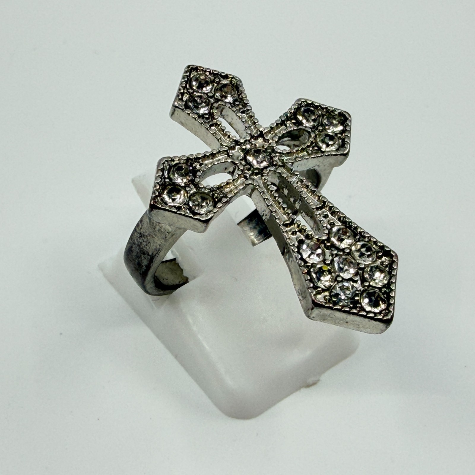 Vintage Silver Tone Rhinestone Cross Ring Y2K Gothic Crystal Statement Ring - Thumbnail 2