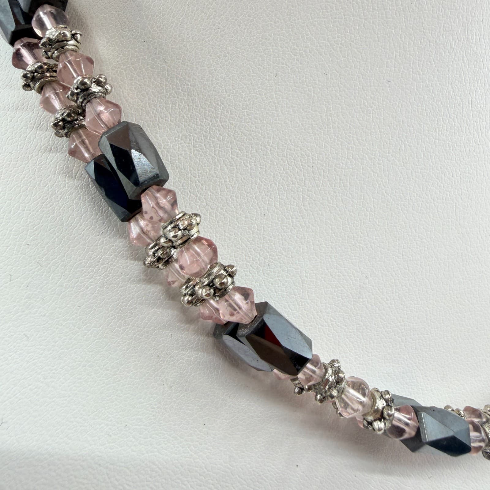 Vintage Hematite Pink Crystal Beaded Choker Necklace Silver Tone Boho Romantic - Thumbnail 3