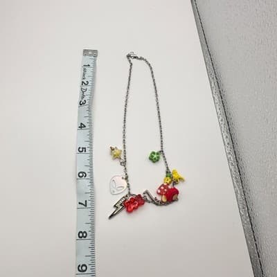 Vintage 90s Kitsch Charm Silver Tone Necklace Women's Classic Fashion Jewelry - Thumbnail 8