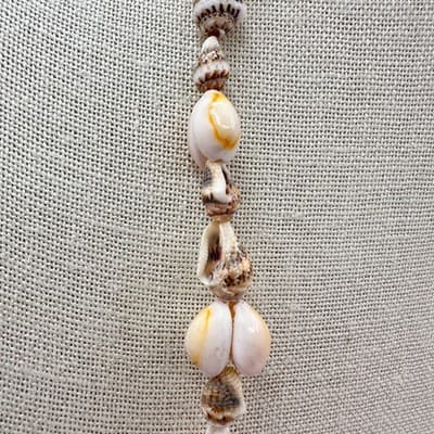 Vintage 90s Cowrie Shell Strand Necklace Boho Beach Nautical Fashion Jewelry Y2K - Thumbnail 5