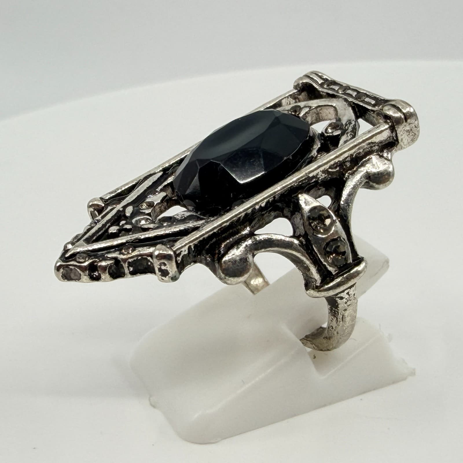 Vintage Gothic Statement Ring Silver Tone Antiqued Black Shield Elongated Band - Thumbnail 5