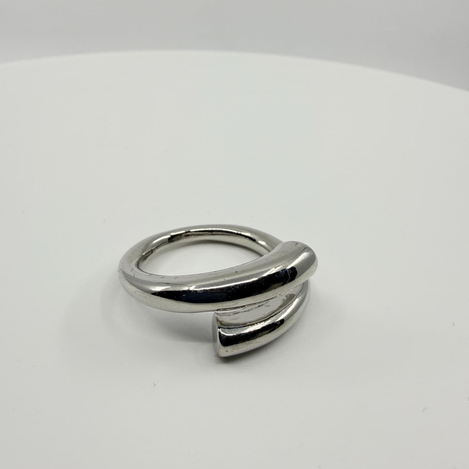 Vintage Silver Tone Chunky Bypass Wrap Statement Ring Minimalist Tubular Band - Thumbnail 3