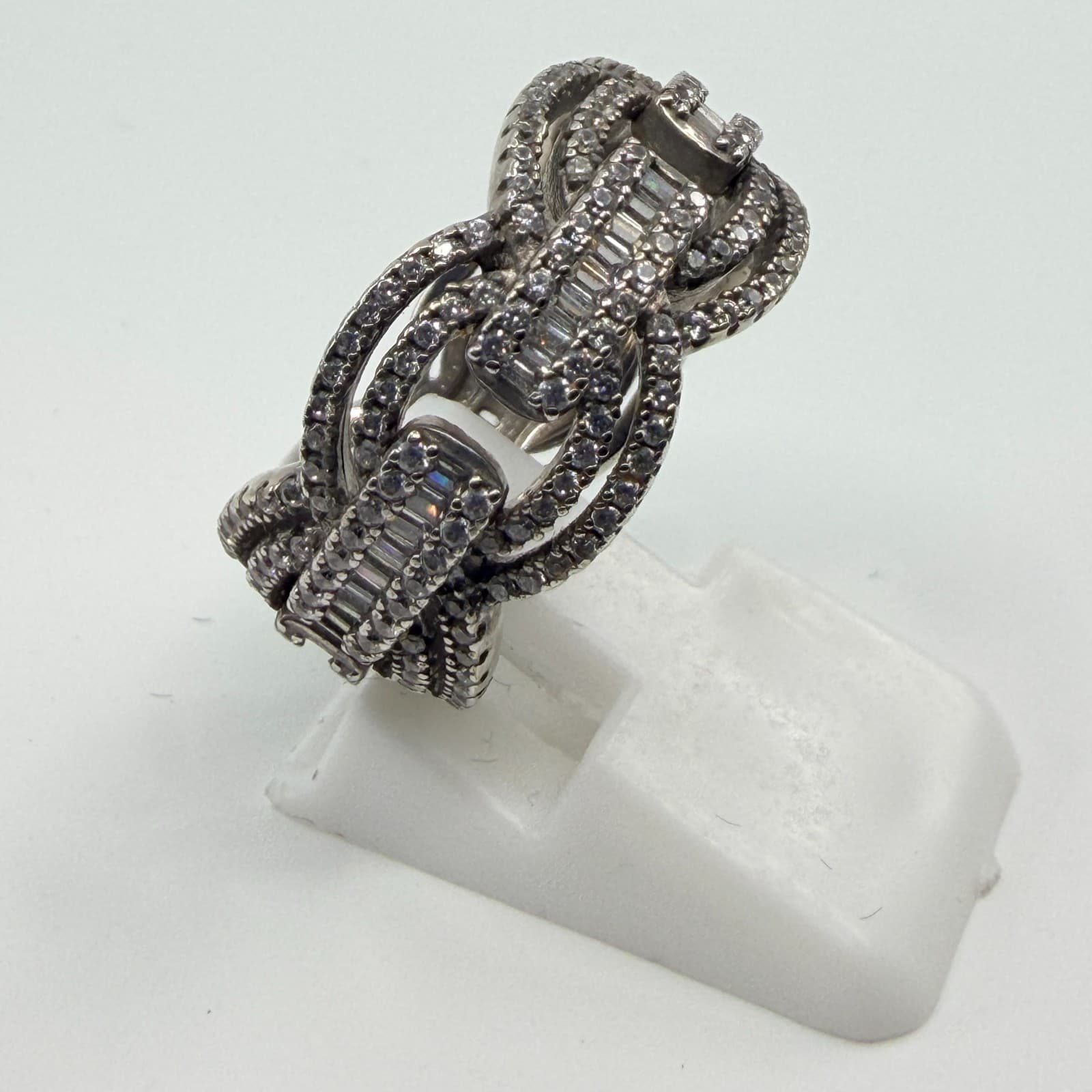 Vintage Silver Tone CZ Interlocking Link Statement Ring Baguette Pave Size 7 - Thumbnail 5