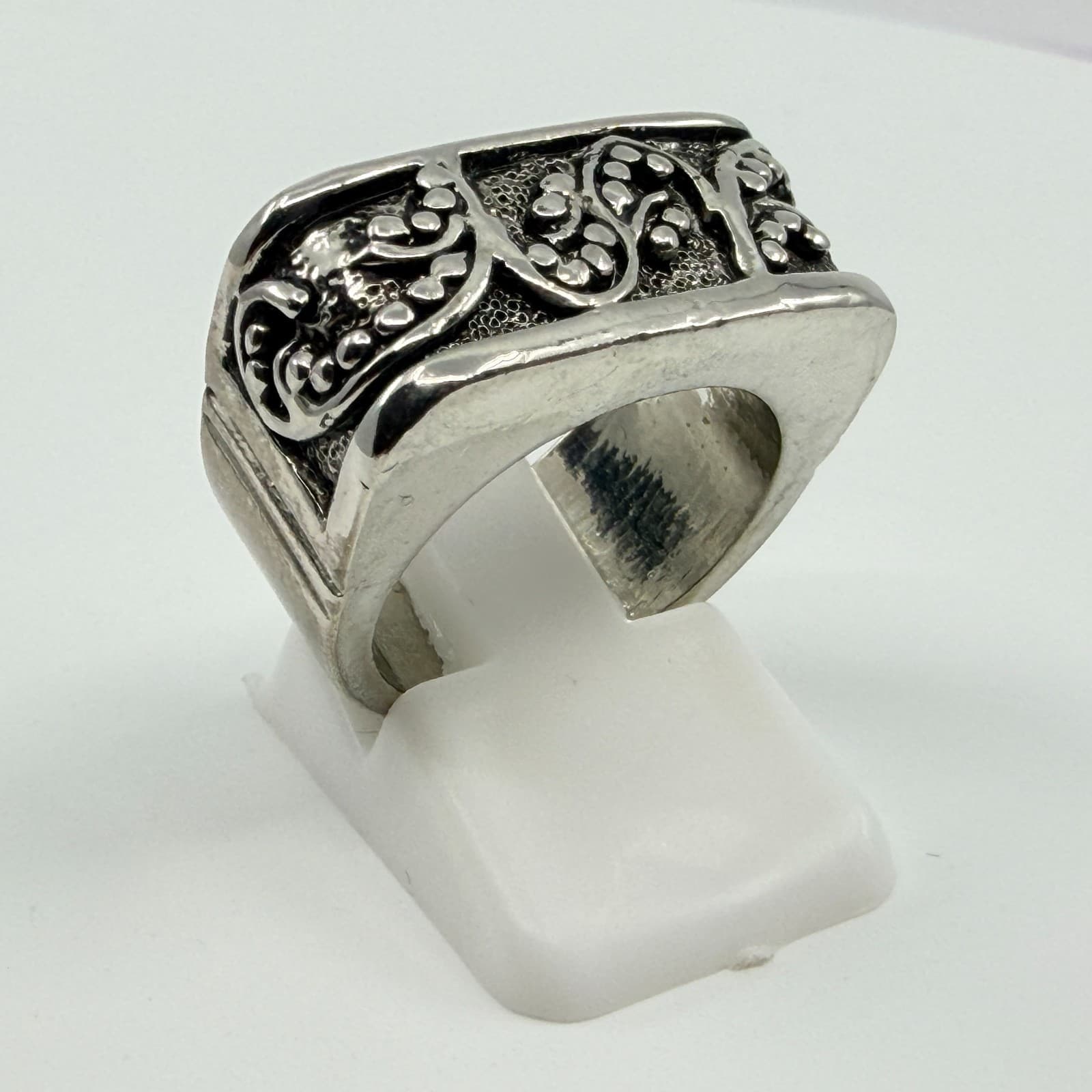 Vintage Silver Tone Ornate Scroll Filigree Wide Signet Band Ring Retro Statement - Thumbnail 3