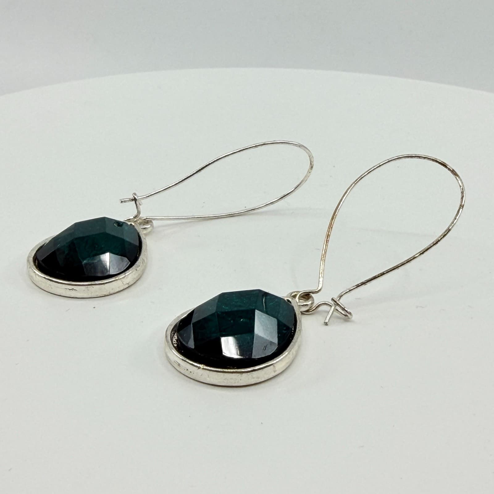 Vintage Silver Tone Faceted Teal Green Glass Teardrop Drop Earrings Classic - Thumbnail 2