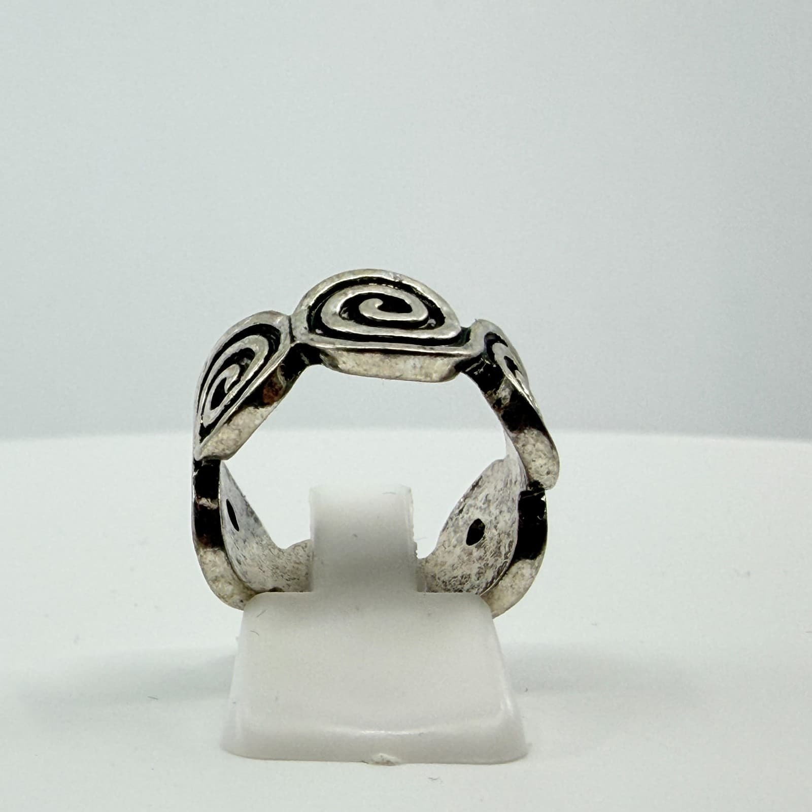 Vintage Silver Tone Swirl Statement Ring Boho Spiral Band Size 6.5 Classic Retro - Thumbnail 5