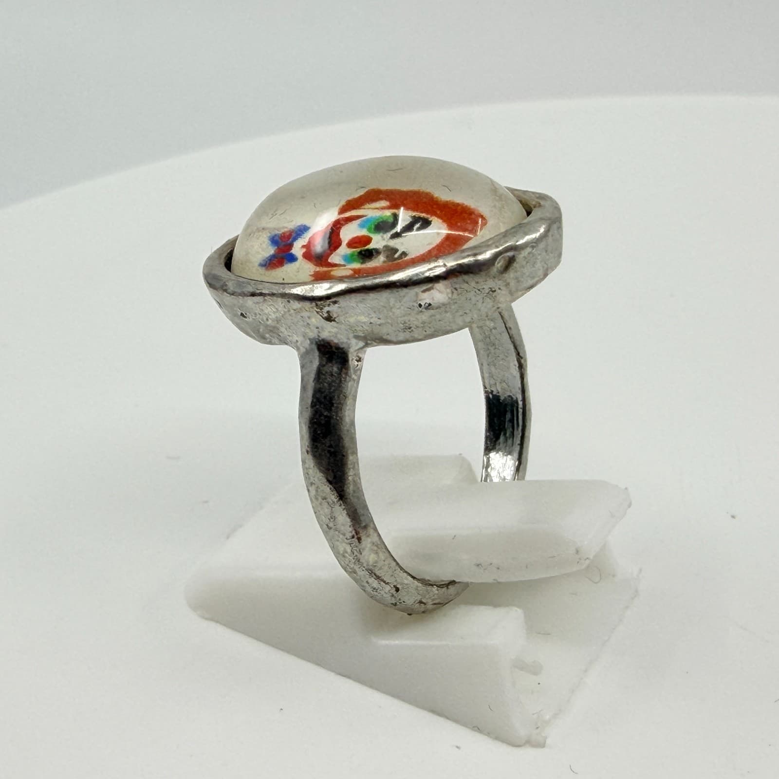 Vintage Y2K Silver Tone Sad Clown Oval Cabochon Ring Retro Kitsch Size 7 Classic - Thumbnail 6
