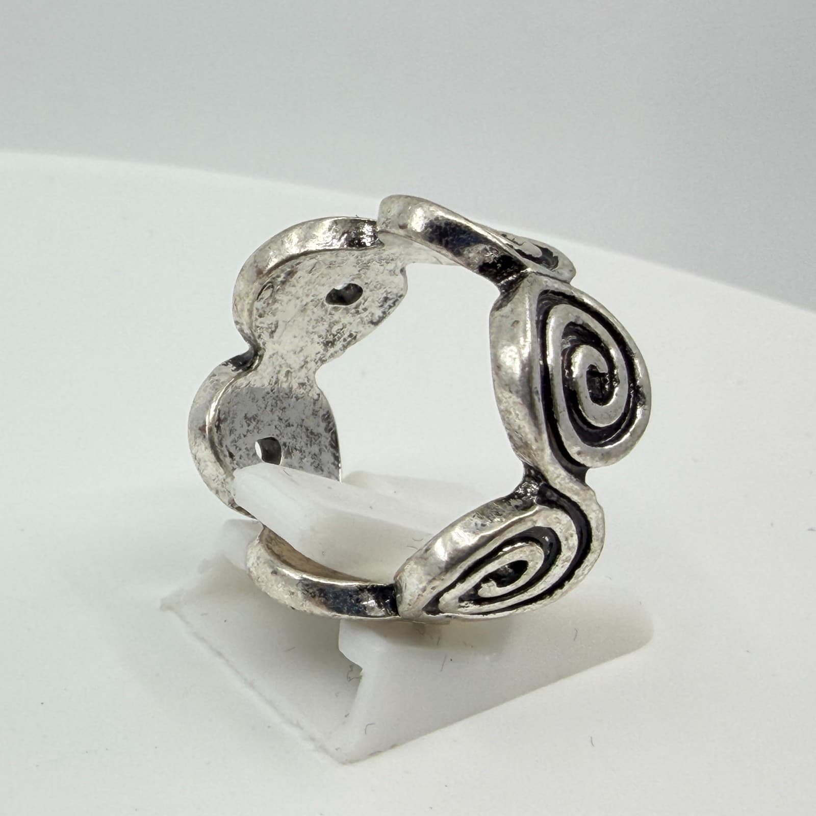 Vintage Silver Tone Swirl Statement Ring Boho Spiral Band Size 6.5 Classic Retro - Thumbnail 4