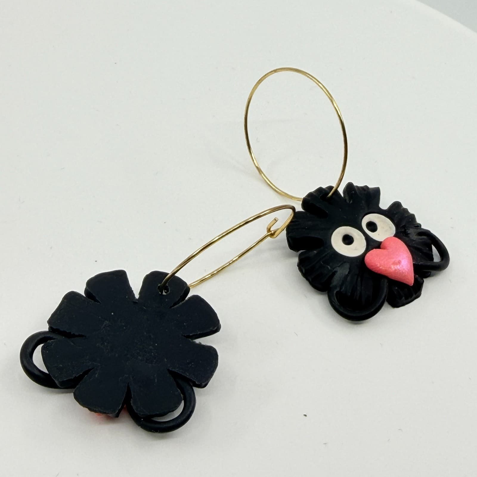 VTG Y2K Cute Black Monster Heart Hoop Earrings Quirky Kawaii Clay Drop Dangle - Thumbnail 5