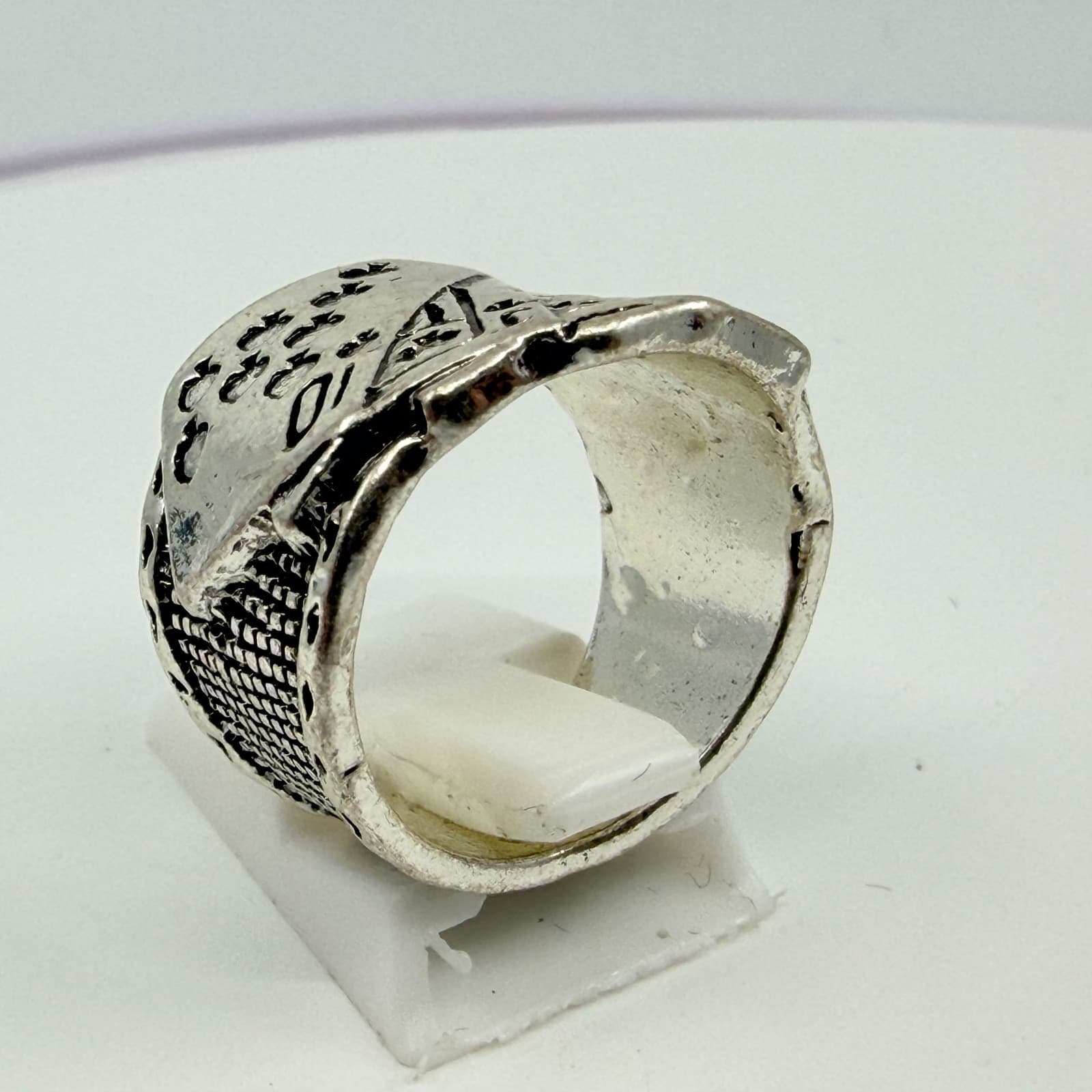 Vintage Silver Tone Royal Flush Playing Cards Poker Statement Band Ring Classic - Thumbnail 7