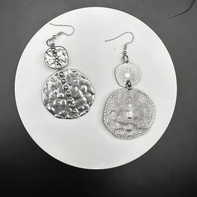 Vintage Y2K Hammered Silver Tone Dangle Earring Textured Round Statement Jewelry - Thumbnail 5