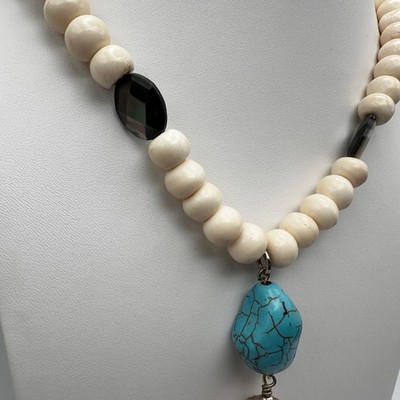 Vintage 90s Chico's Cream Beaded Necklace Faux Turquoise Tassel Boho Jewelry 90s - Thumbnail 3