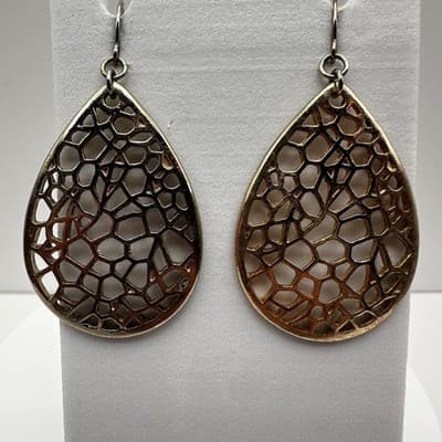 Vintage 90s Gold Tone Filigree Teardrop Dangle Earrings Boho Geometric Mesh - Thumbnail 4