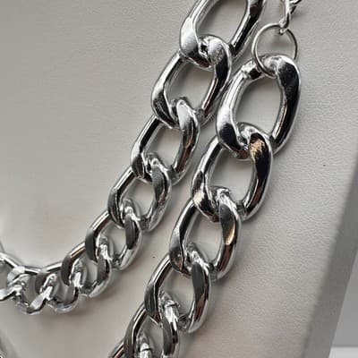 Vintage 90s Silver Tone Double Layer Curb Chain Necklace & Pearl Earrings Set - Thumbnail 6