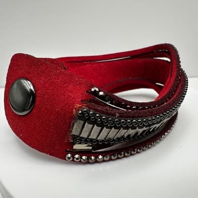 Vintage 90s Red Suede Cuff Bracelet Rhinestone Gunmetal Tone Women's Jewelry - Thumbnail 4