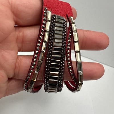 Vintage 90s Red Suede Cuff Bracelet Rhinestone Gunmetal Tone Women's Jewelry - Thumbnail 7