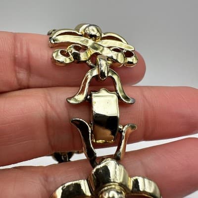 Vintage 80s Gold Tone Fleur De Lis Scroll Link Bracelet Women's Jewelry - Thumbnail 6