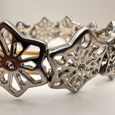 Vintage Y2K Silver Tone Filigree Stretch Link Bracelet Clear Rhinestone Jewelry - Thumbnail 5