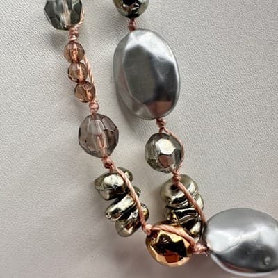 Vintage 90s Cookie Lee Multi-Strand Shell & Glass Bead Necklace Women's Jewelry - Thumbnail 3