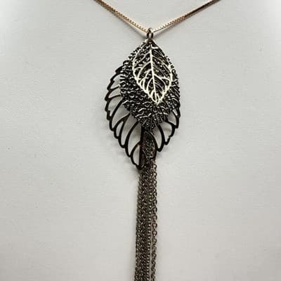 Vintage 90s Gold Tone Leaf Tassel Necklace Box Chain Boho Statement Pendant - Thumbnail 3