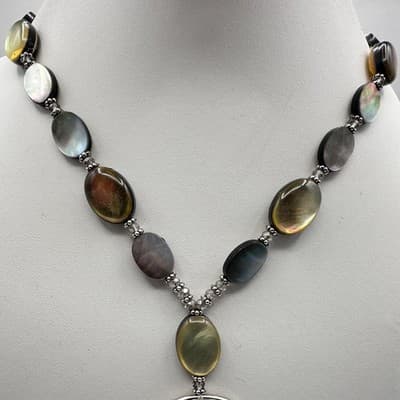 Vintage 80s Mother Pearl Leaf & Shell Bead Tassel Pendant Long Necklace Jewelry - Thumbnail 7