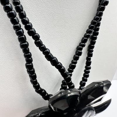 Vintage Y2K Black Beaded Necklace Floral Pendant Statement Retro Boho Jewelry - Thumbnail 5