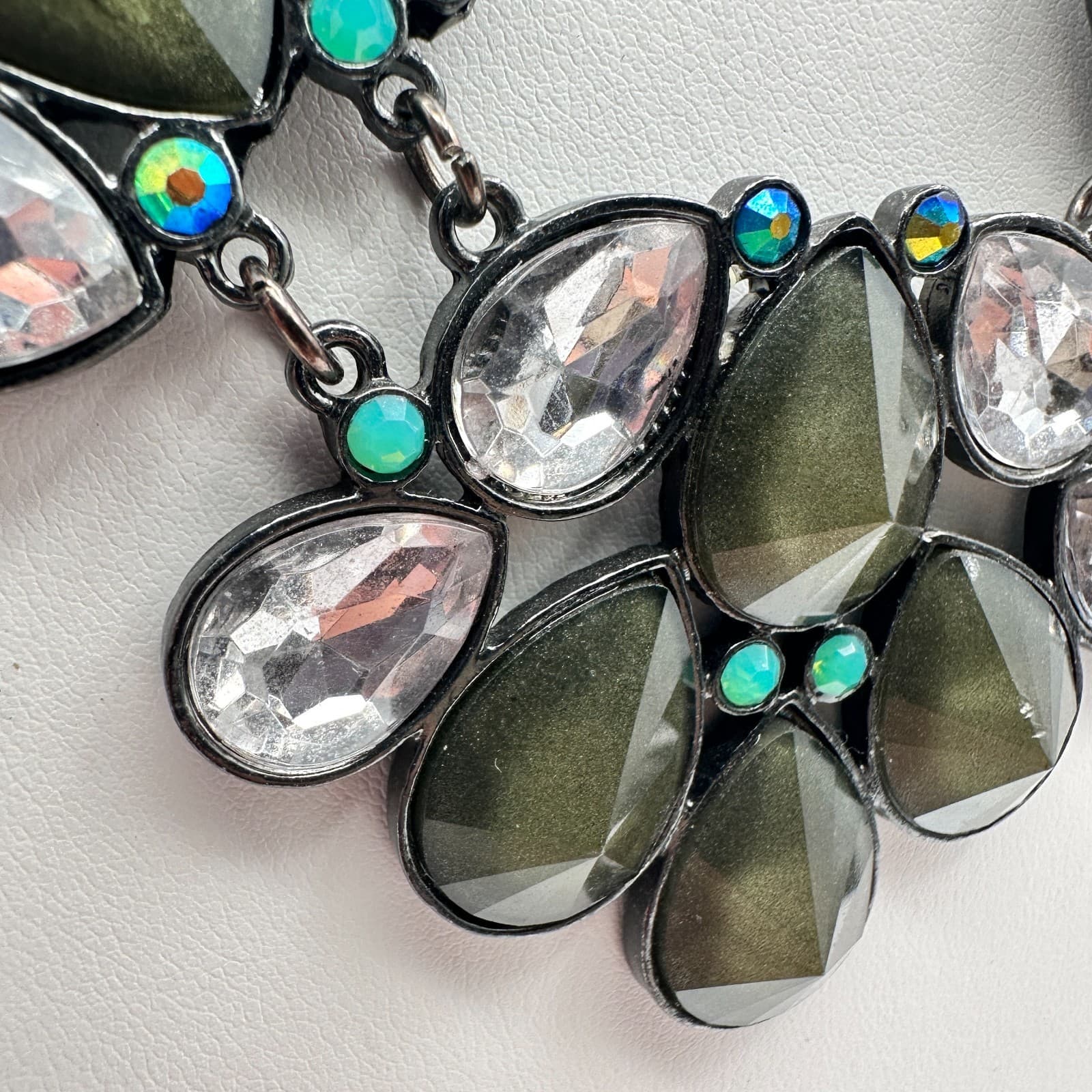 Vintage 90s Y2K Statement Necklace Boho Teardrop Green Clear Crystal Jewelry Y2K - Thumbnail 8