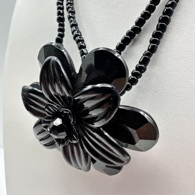 Vintage Y2K Black Beaded Necklace Floral Pendant Statement Retro Boho Jewelry - Thumbnail 6