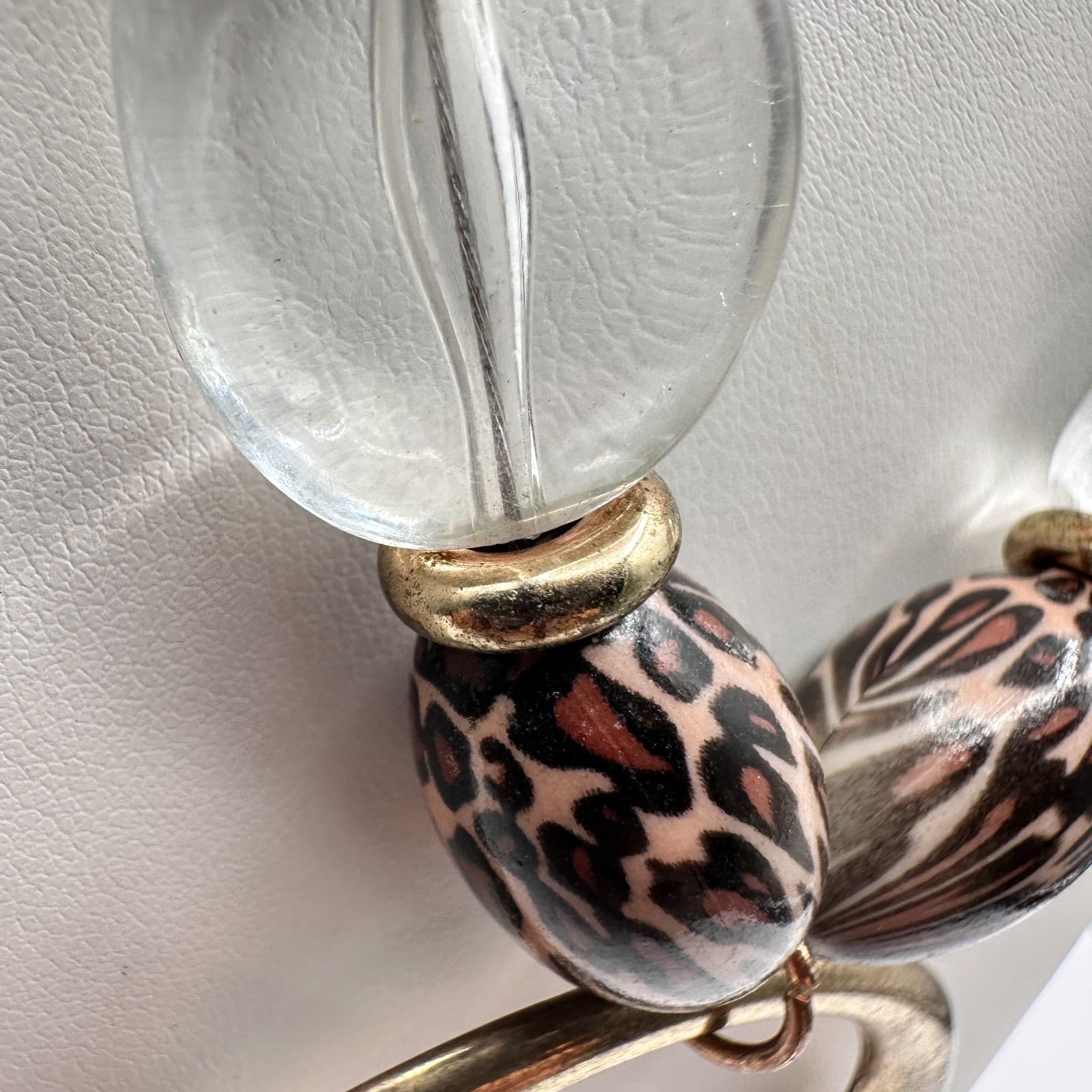 Vintage 90s Gold Tone Statement Necklace Clear Leopard Beads Large Hoop Jewelry - Thumbnail 9