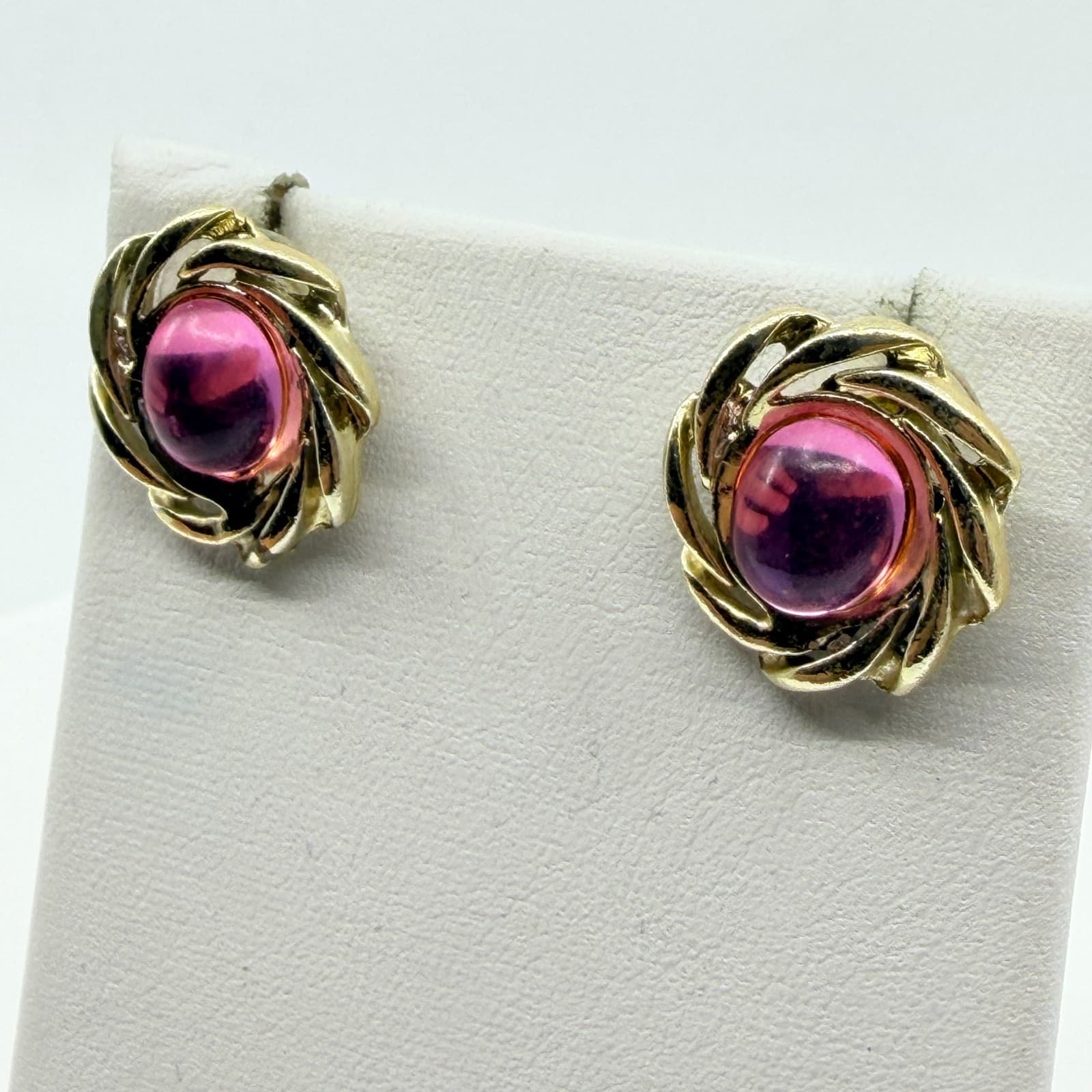 VTG Radiant Pink Cabochon Swirl Stud Earrings Gold Tone Statement Jewelry Gift - Thumbnail 5