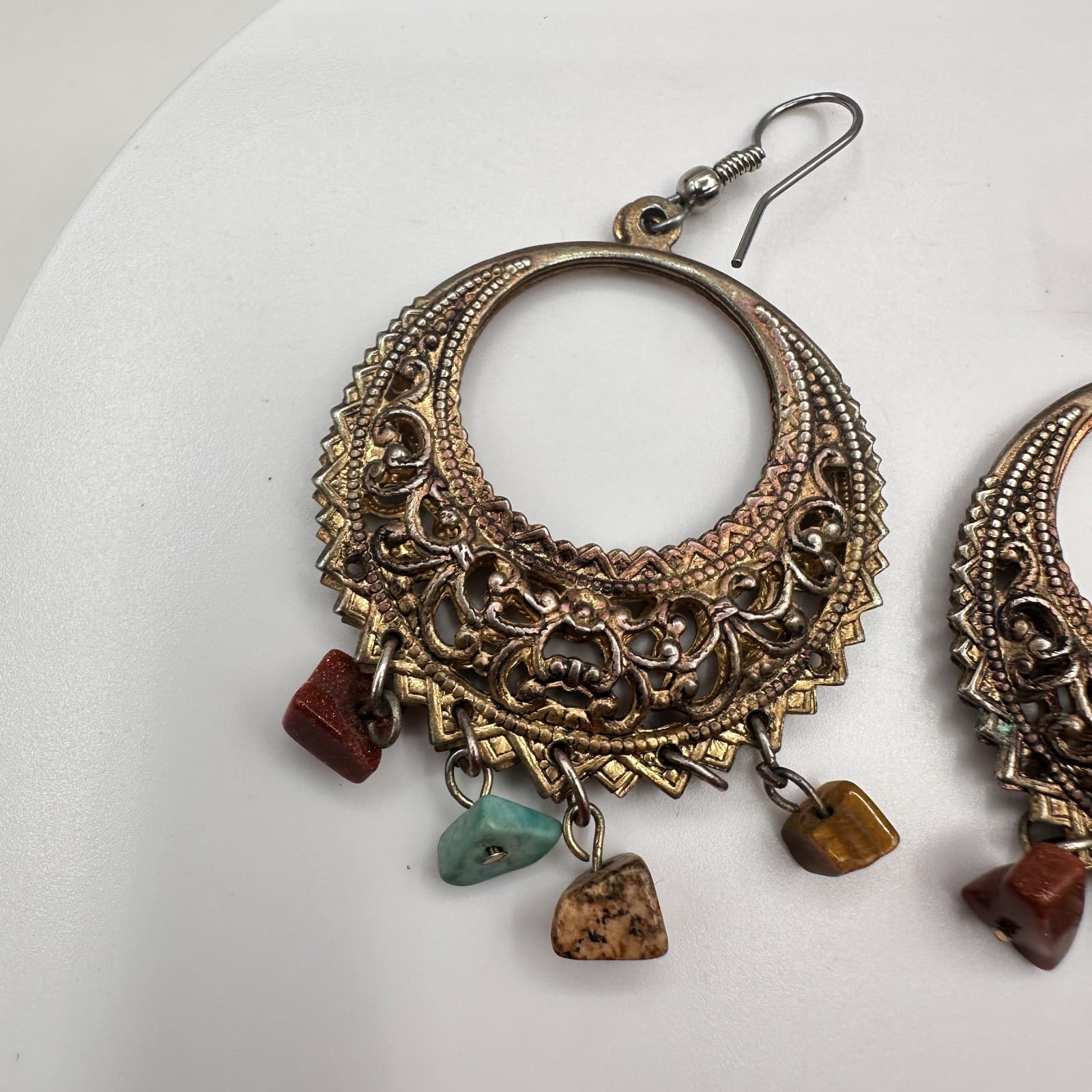 Vintage 90s Natural Stone Chip Crescent Hoop Earrings Bronze Tone Jewelry Boho - Thumbnail 2