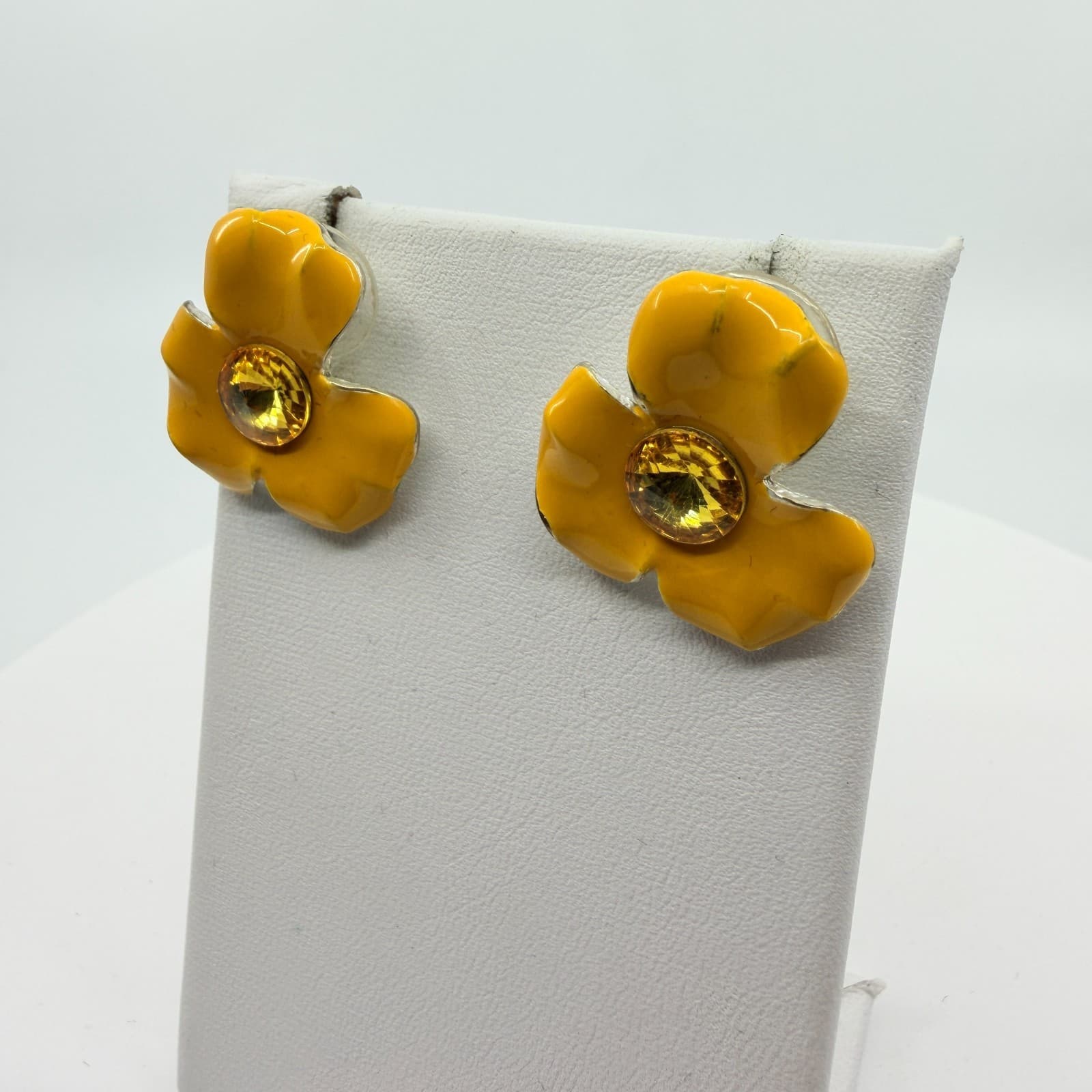 VTG Yellow Enamel Flower Stud Earrings Cottagecore Boho Statement Festival Gift - Thumbnail 4