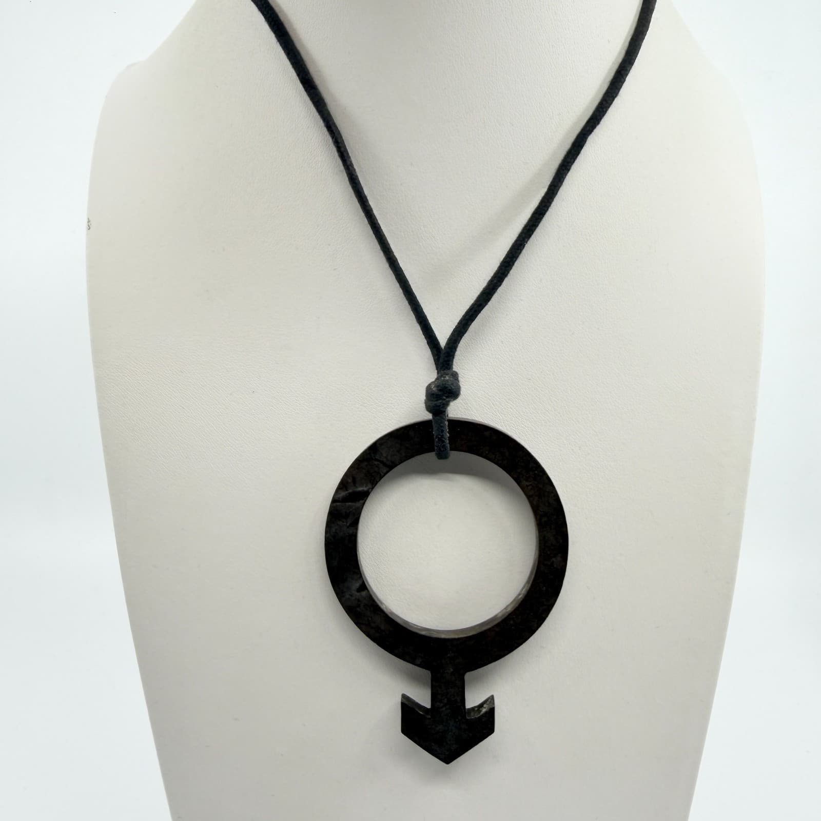VTG Gothic Black Carved Wood Mars Male Symbol Pendant Necklace Statement Gift - Thumbnail 2