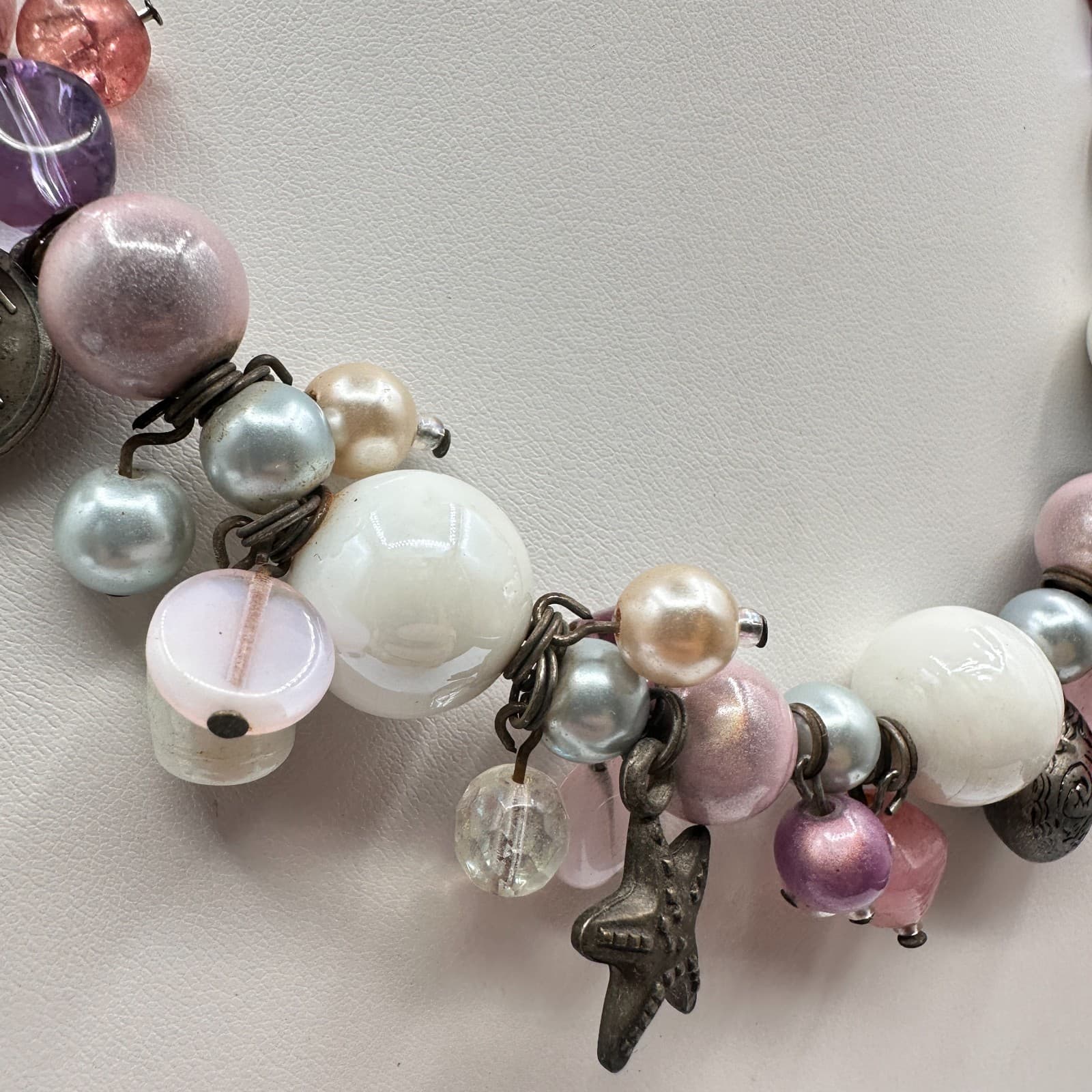 Vintage 90s Pink White Beaded Charm Necklace Drama Masks Starfish Silver Tone - Thumbnail 2