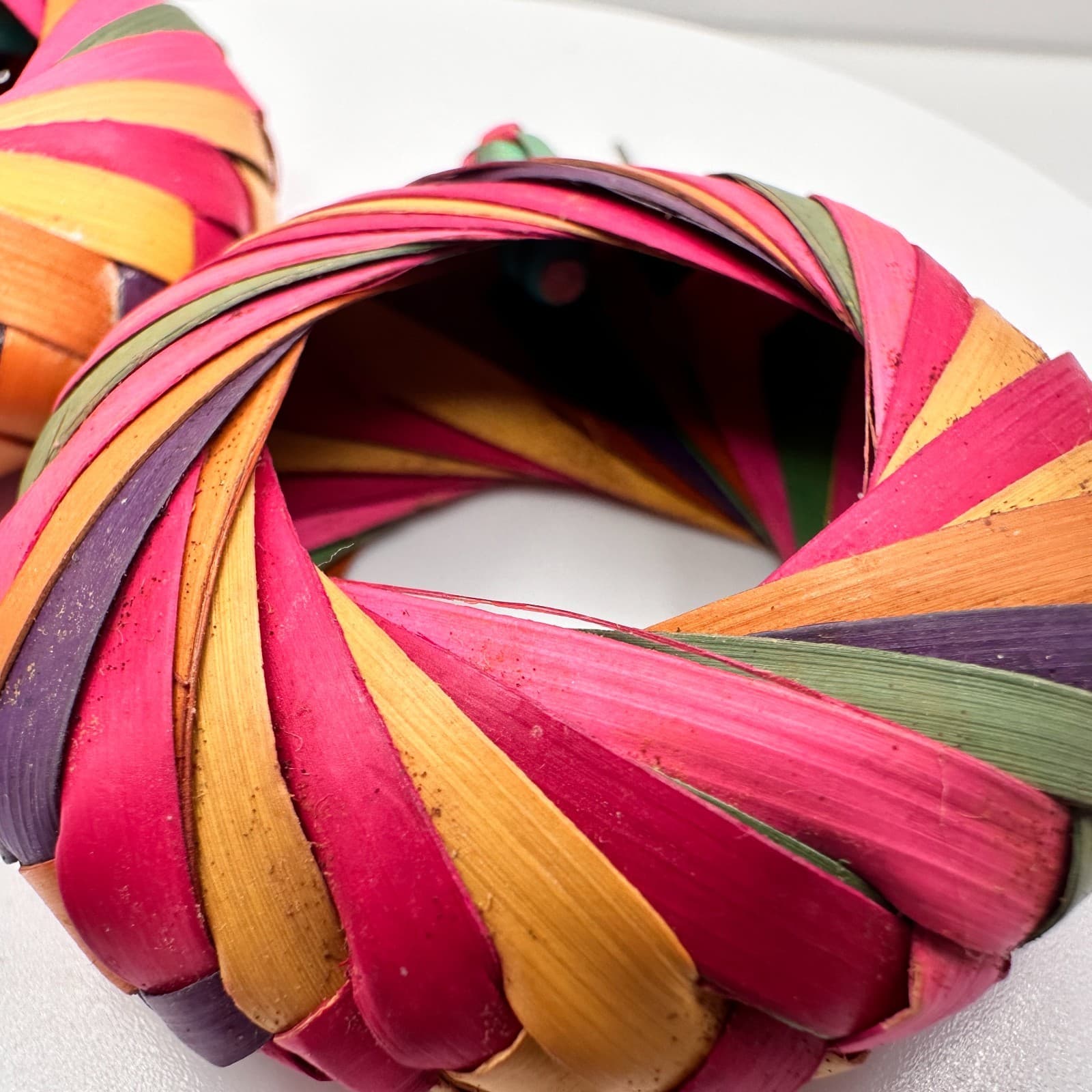 Vintage 90s Woven Straw Hoop Earrings Multi Color Boho Tropical Women's Jewelry - Thumbnail 5