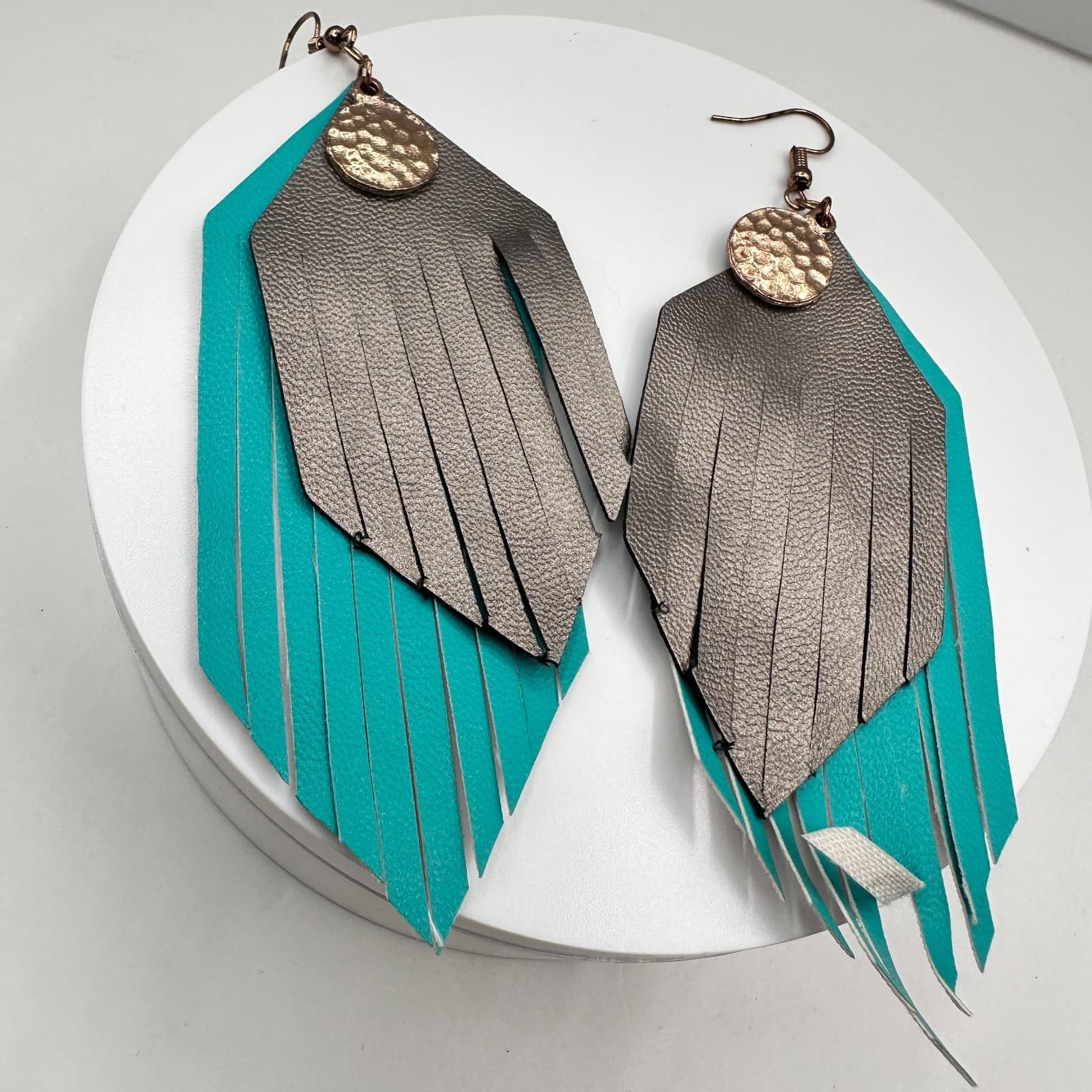 Vintage 90s Faux Leather Fringe Earrings Teal Pewter Gold Tone Hammered Jewelry - Thumbnail 6