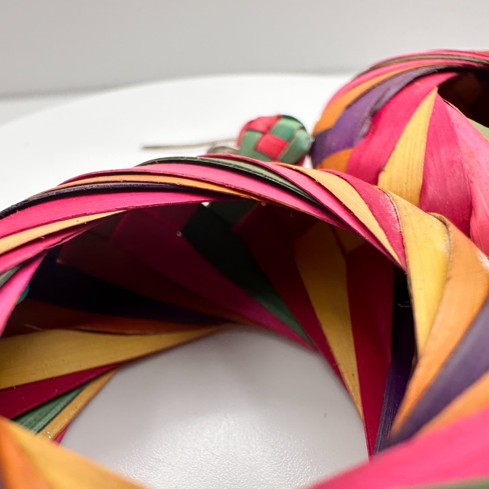Vintage 90s Woven Straw Hoop Earrings Multi Color Boho Tropical Women's Jewelry - Thumbnail 6