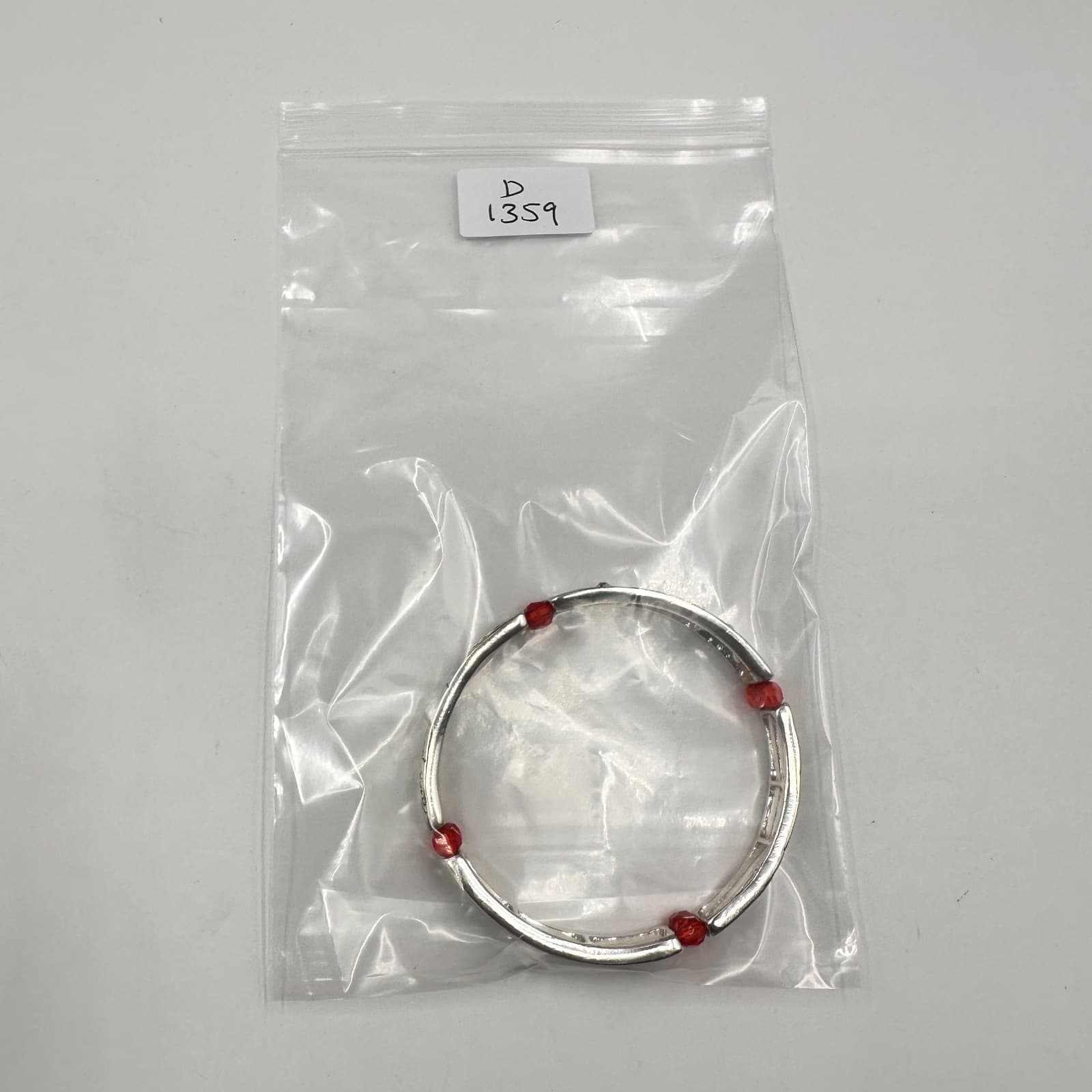 Vintage Y2K Silver Tone Love Heart Stretch Bracelet Red Crystal Beaded Jewelry - Thumbnail 7