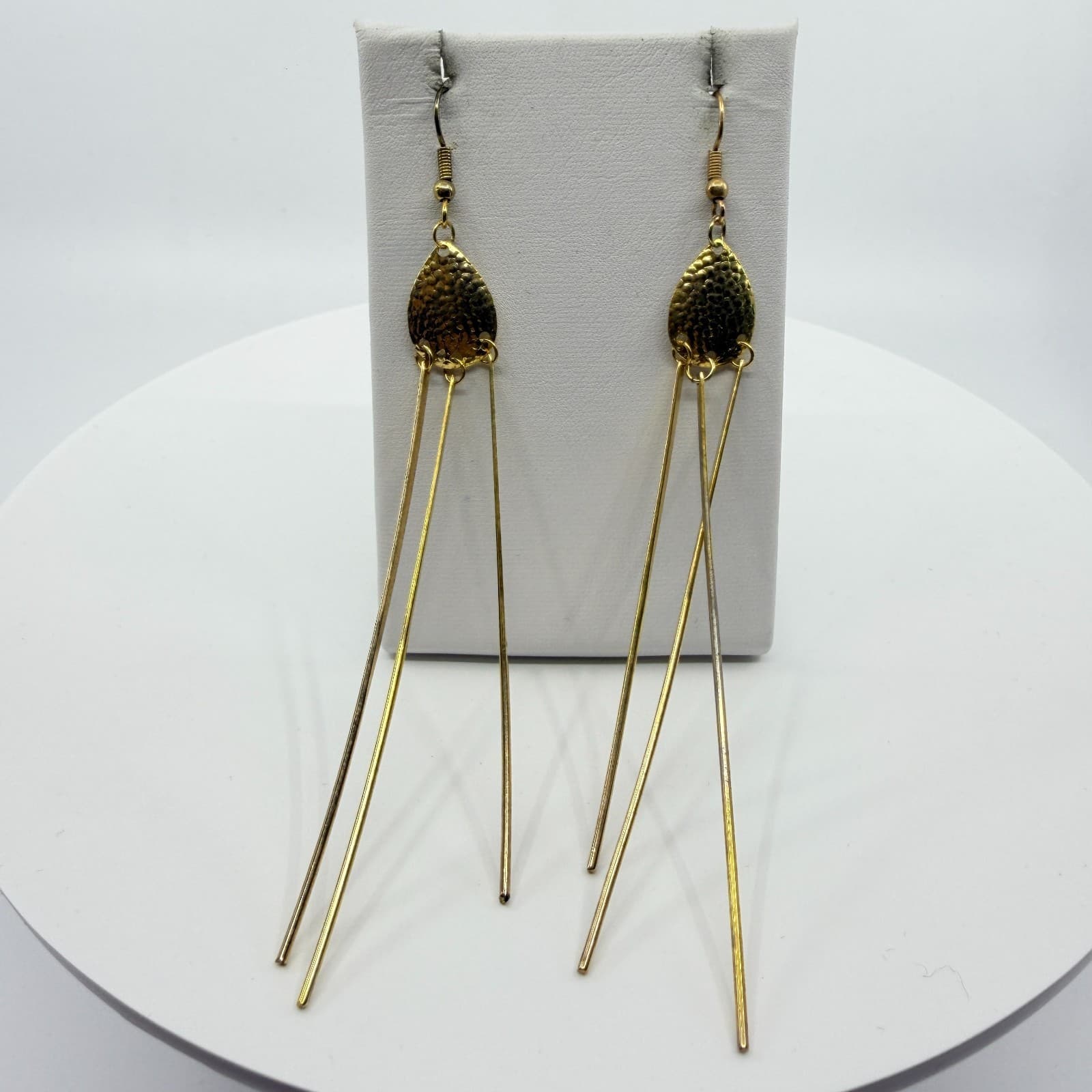 Gold Tone Hammered Teardrop Long Bar Fringe Dangle Earring Statement Modern Chic - Thumbnail 2