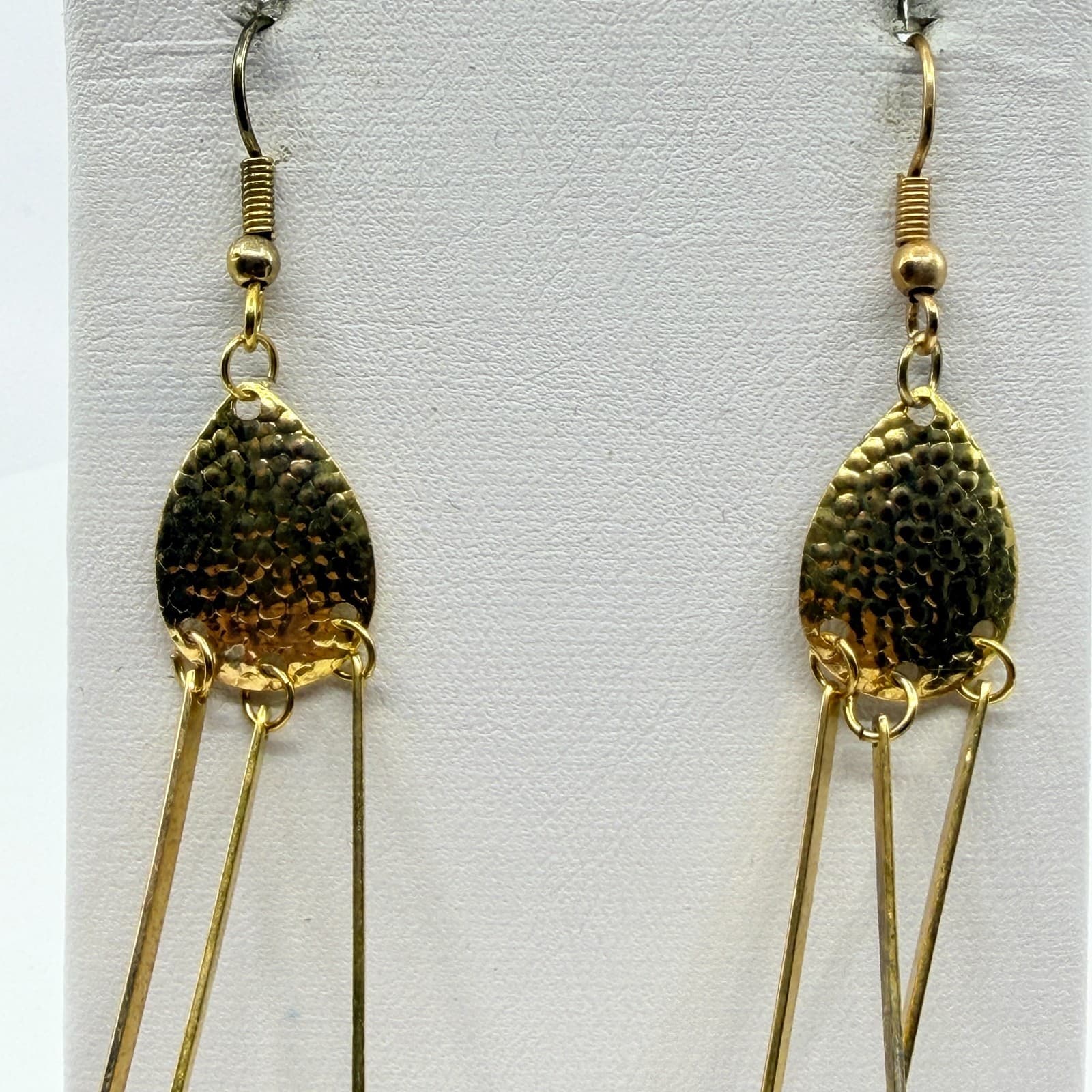 Gold Tone Hammered Teardrop Long Bar Fringe Dangle Earring Statement Modern Chic - Thumbnail 3