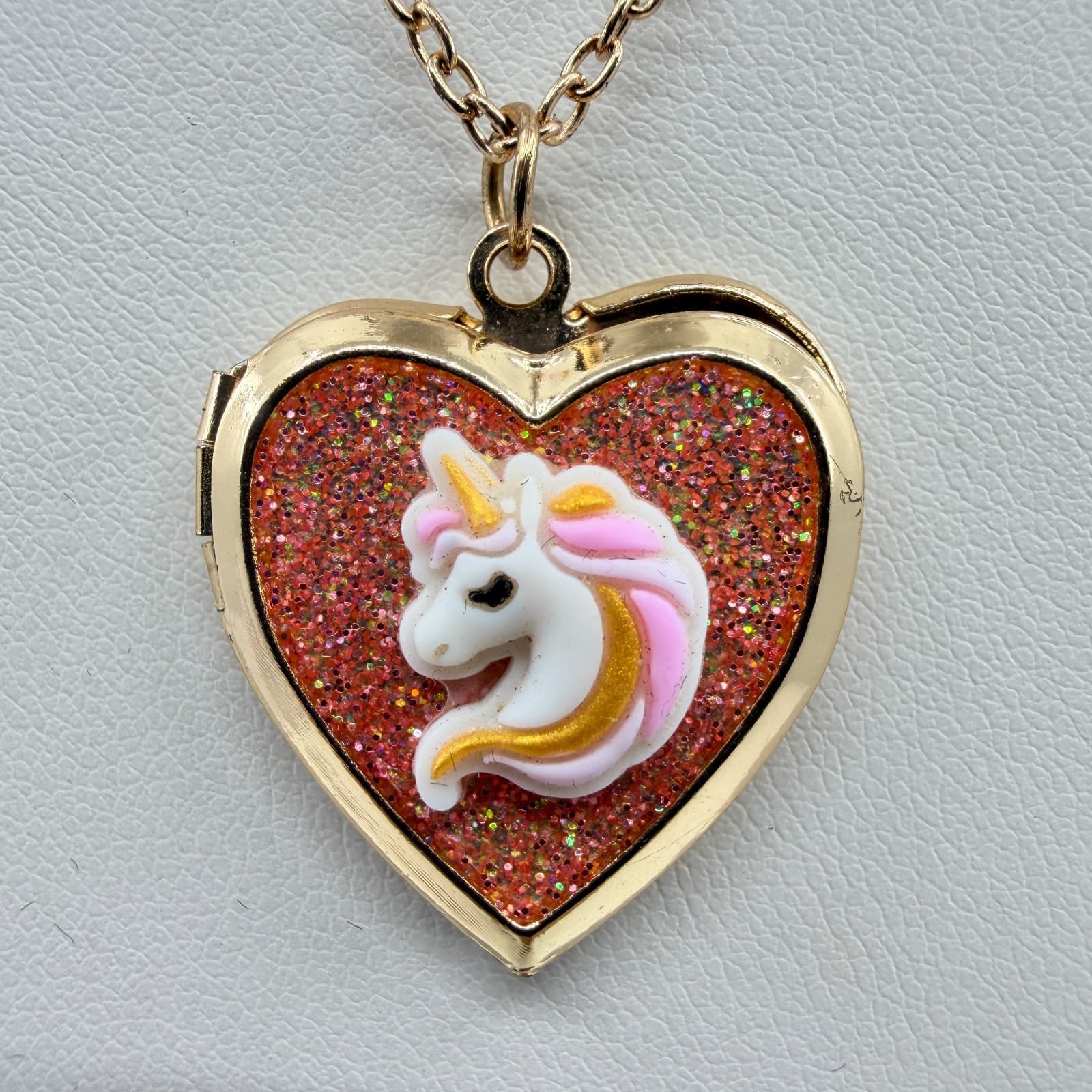 Claire's Gold Tone Heart Locket Necklace Unicorn Glitter Charm Whimsical Fun Y2K