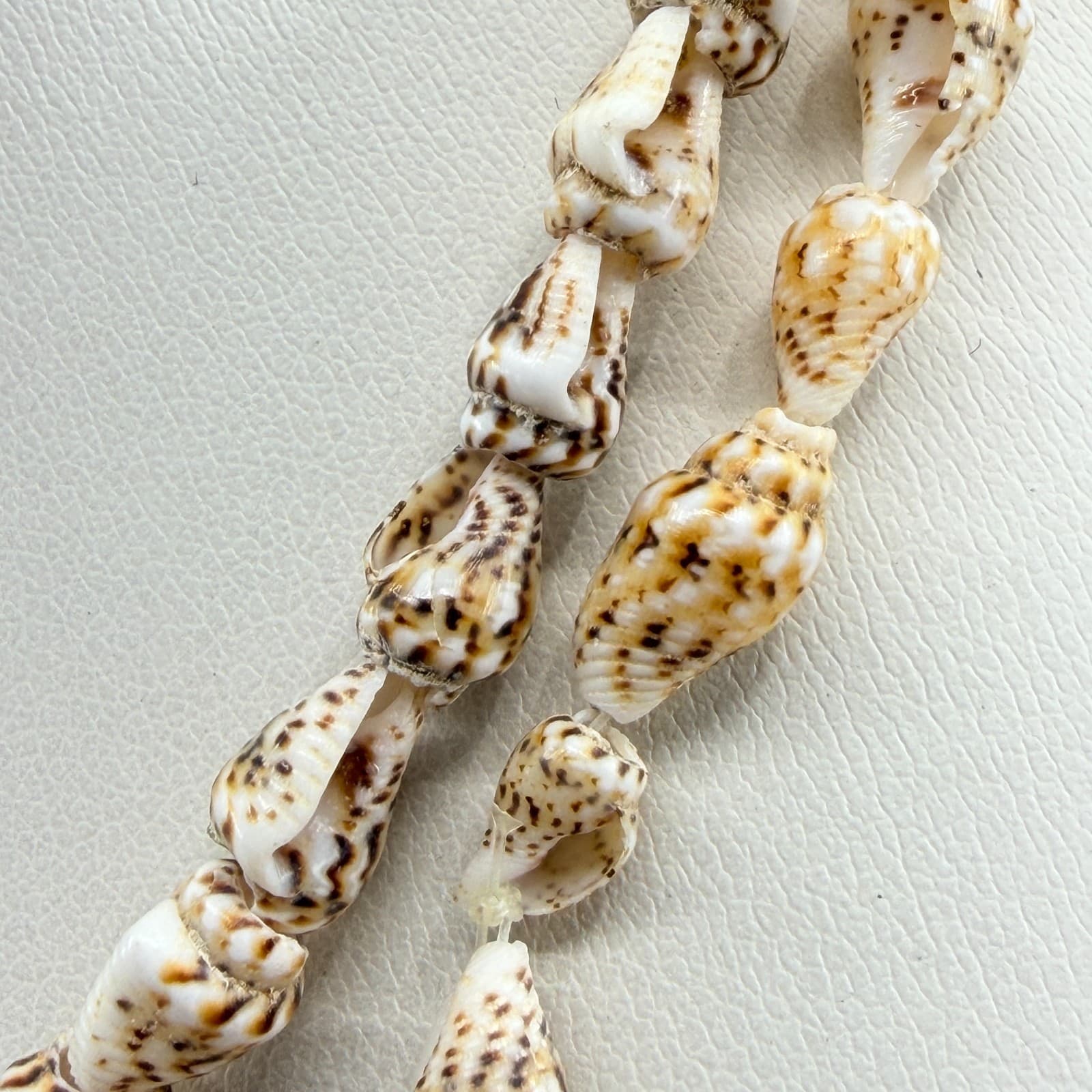 Coastal Seashell Beaded Necklace Boho Beach Summer Jewelry Tan White Natural - Thumbnail 5