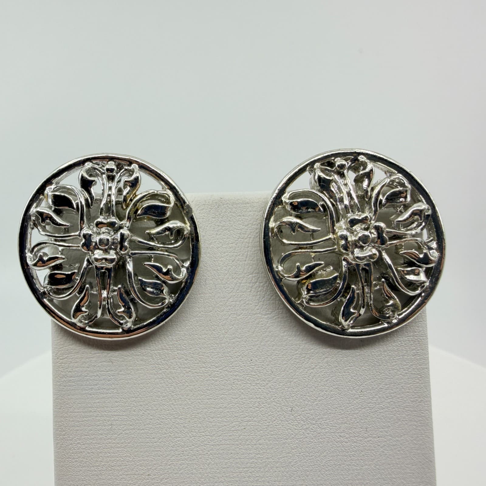 Silver Tone Metal Open Filigree Floral Circle Clip On Earrings Statement Boho - Thumbnail 6