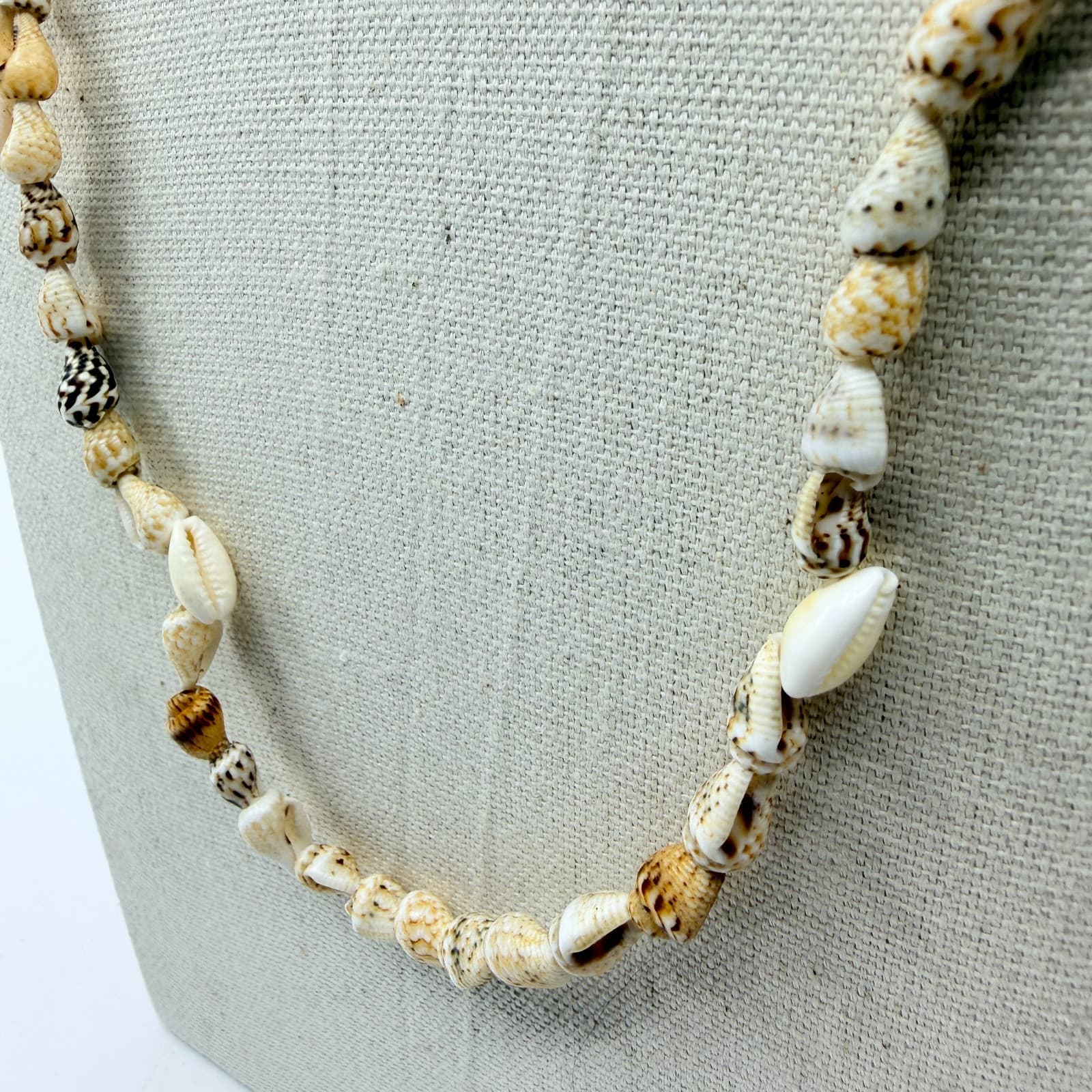 Natural Seashell Strand Necklace Beach Jewelry Cottagecore Layering Accessory - Thumbnail 7