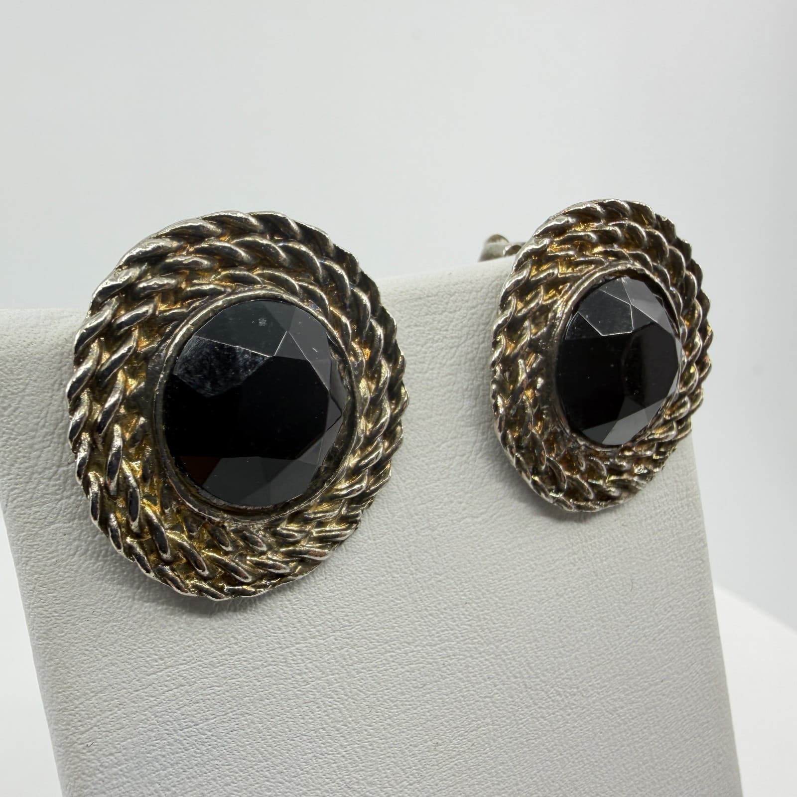 Statement Black Faceted Cabochon Clip On Earrings Silver Tone Rope Edge Gothic - Thumbnail 3